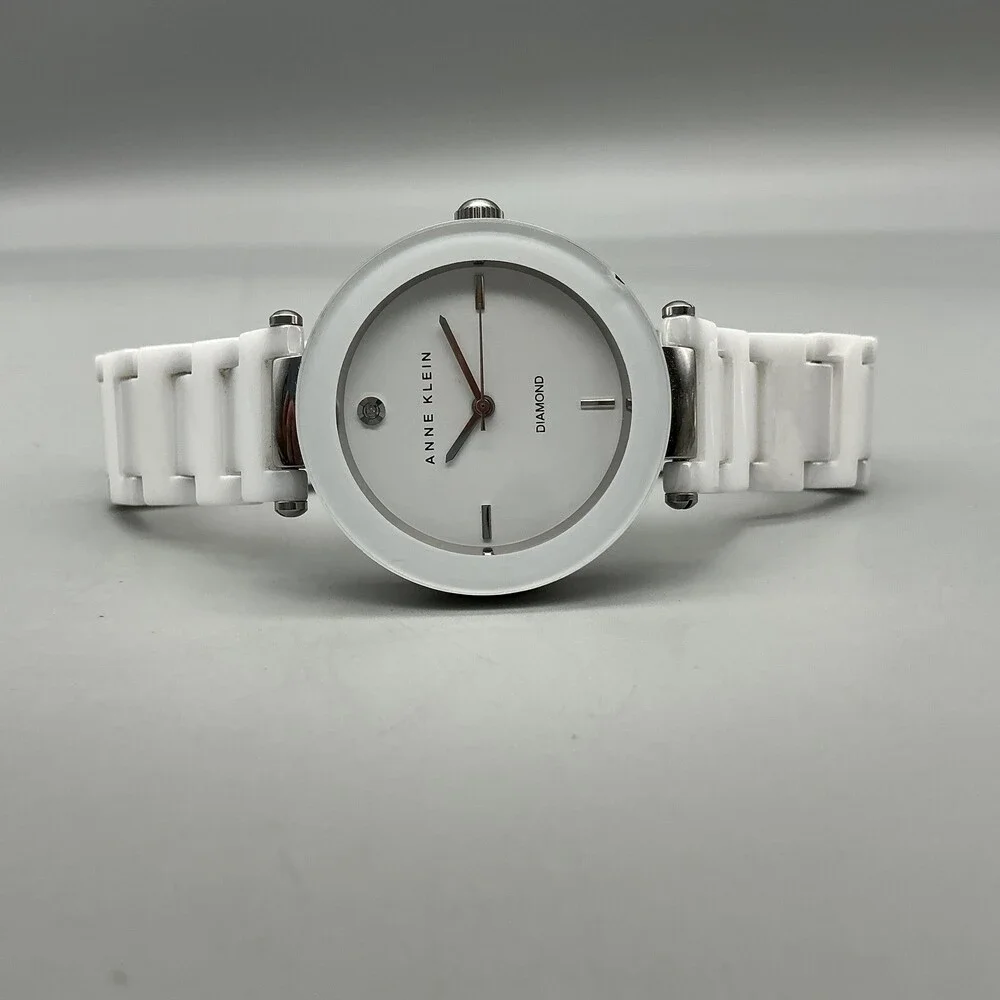 Anne Klein AK/1019 Womens Watch 33mm White Ceramic Bracelet New Battery 7.25